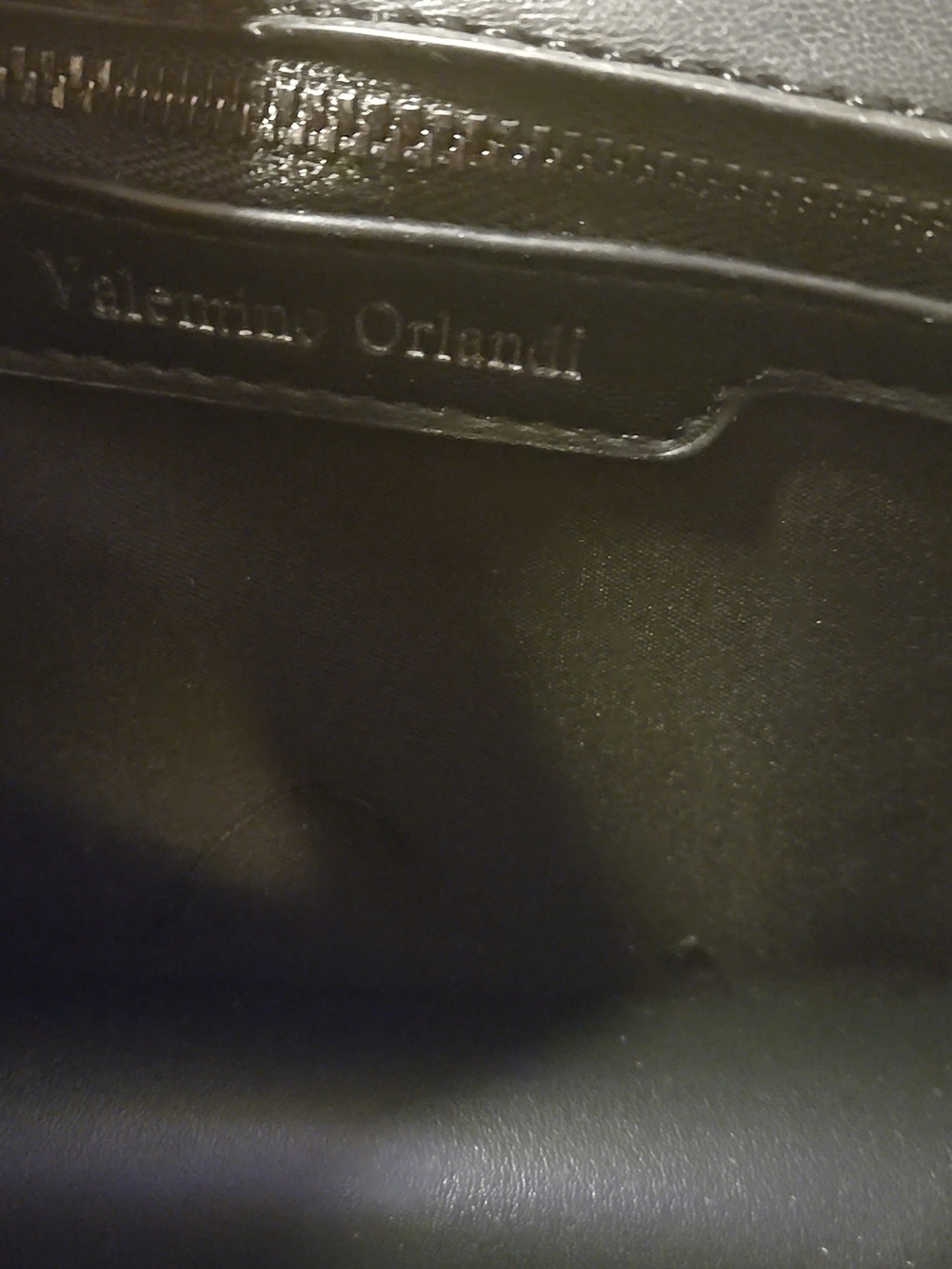 Valentino Orlandi Black Quilted Leather Crossbody with V Logo Retail 279.00 NWT - Picture 5 of 9